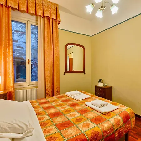 Joy Rialto Rooms Venice-3